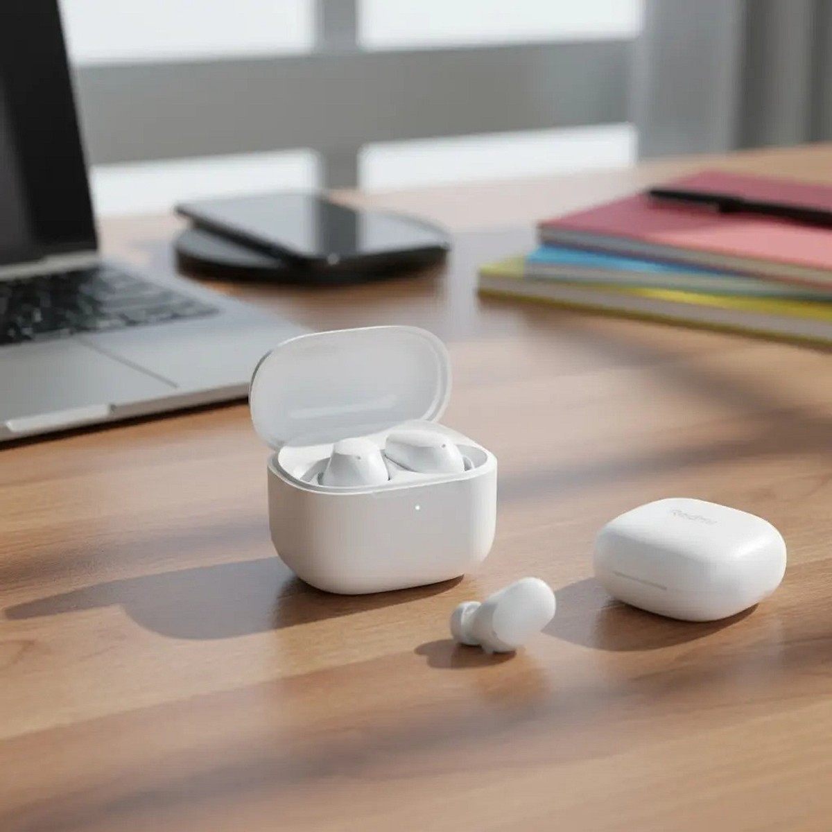 Auriculares Bluetooth Xiaomi Redmi Buds 6 Play Blancos